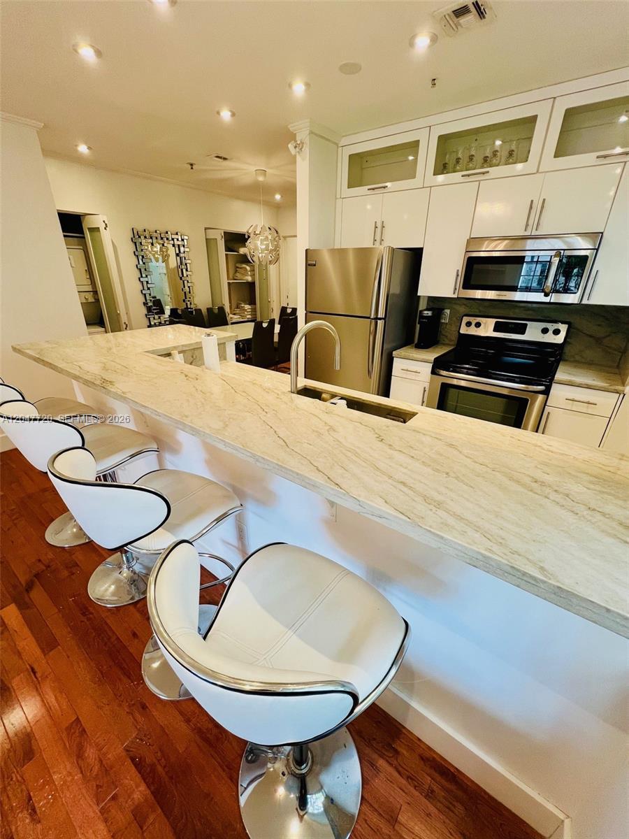 600 Euclid Ave # 5B, Miami Beach FL 33139 photo 2