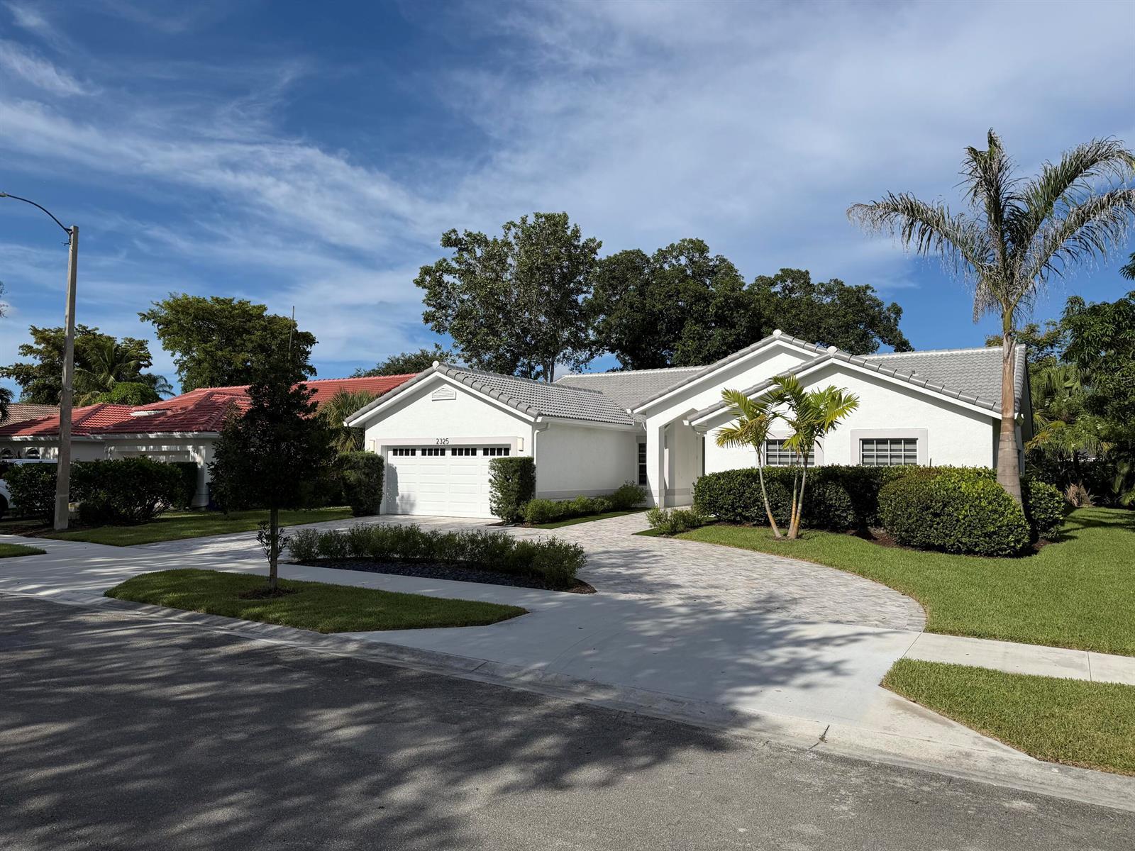 2325 NW 101st Way, Coral Springs FL 33065 photo 2