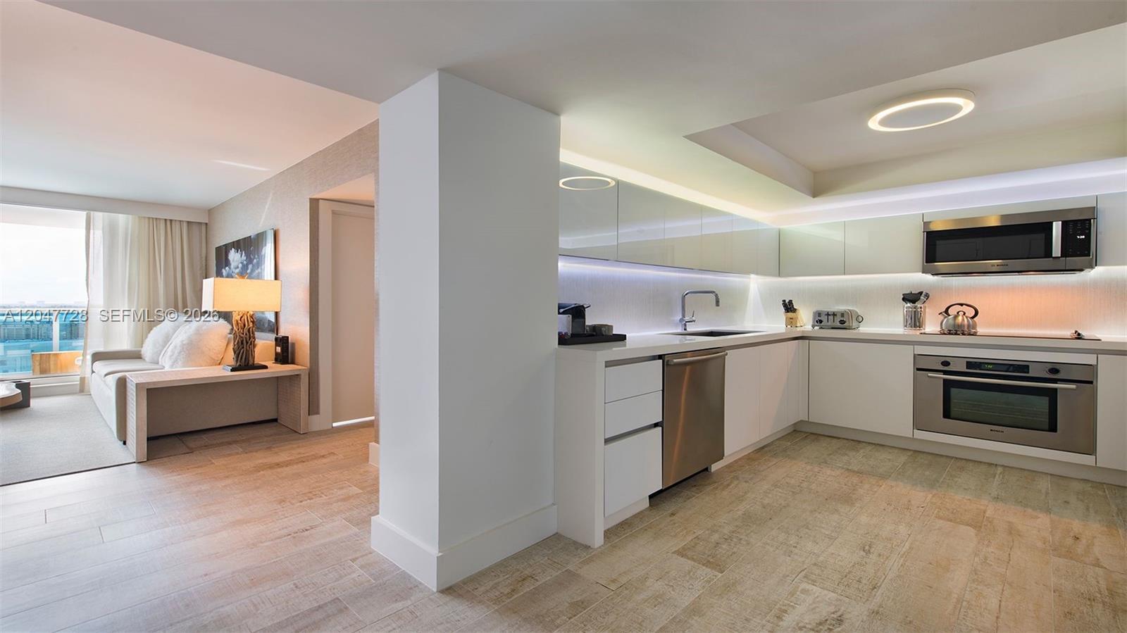 102 24th St # 1245, Miami Beach FL 33139 photo 4