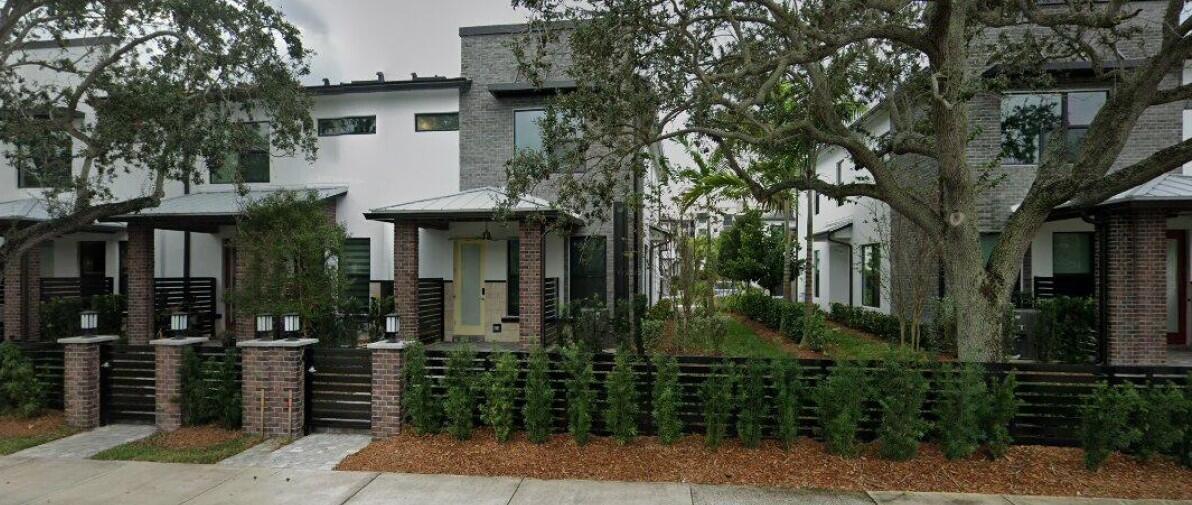 8345 NW 7th Place, Plantation FL 33324 photo 3