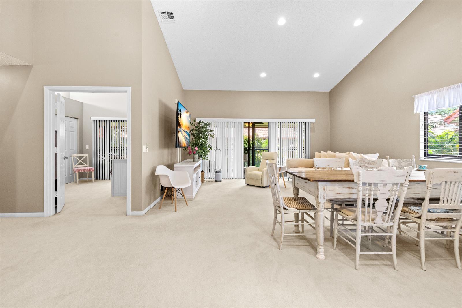7681 Lexington Club Boulevard # D, Delray Beach FL 33446 photo 2
