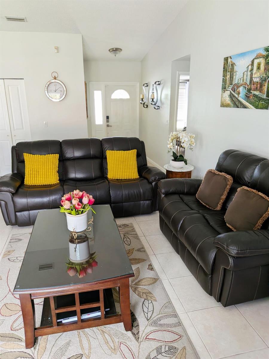 4679 Appaloosa Street, West Palm Beach FL 33417 photo 4