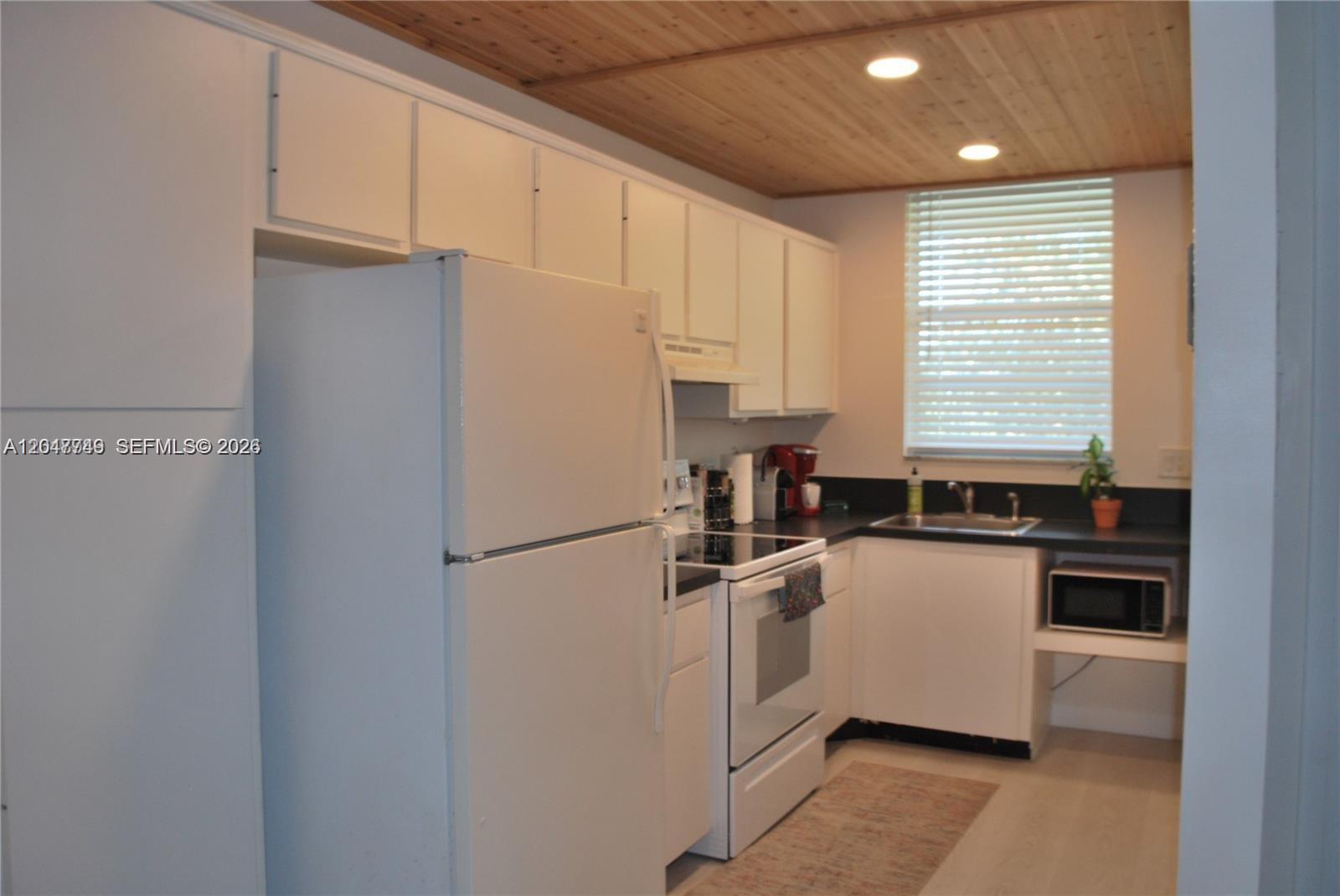109 Paradise Harbour Blvd # 406, North Palm Beach FL 33408 photo 5