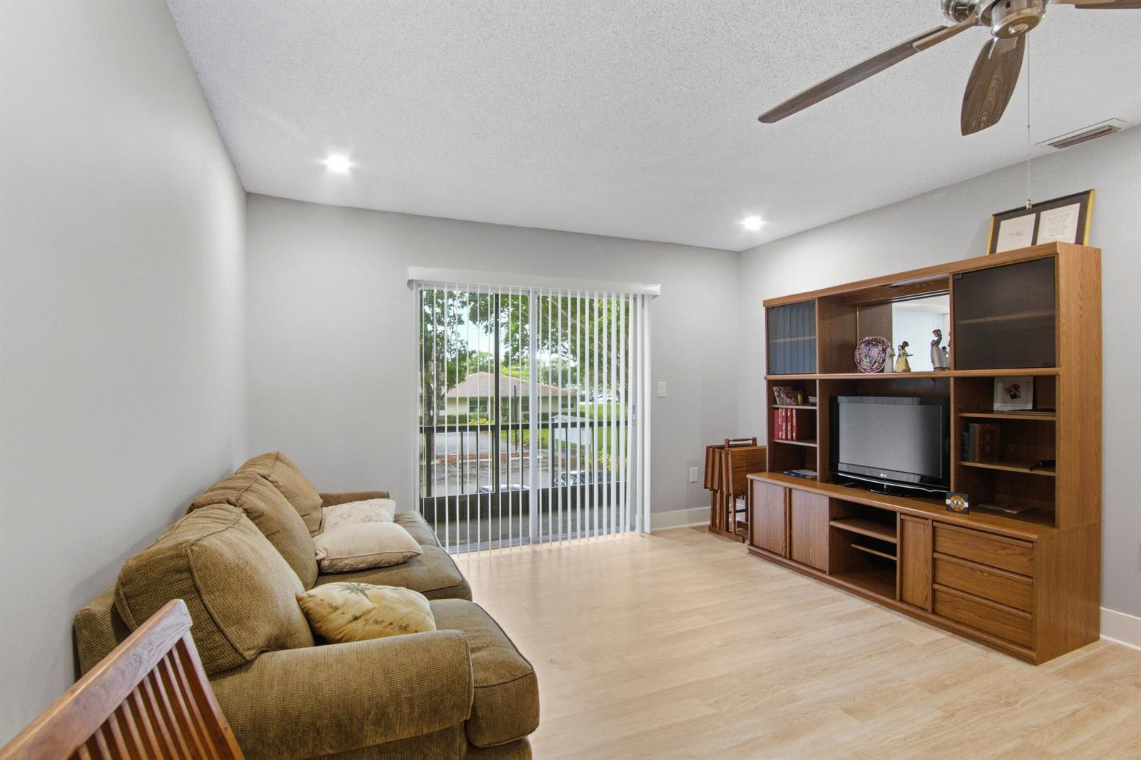 4110 NW 88th Avenue # 205, Coral Springs FL 33065 photo 3