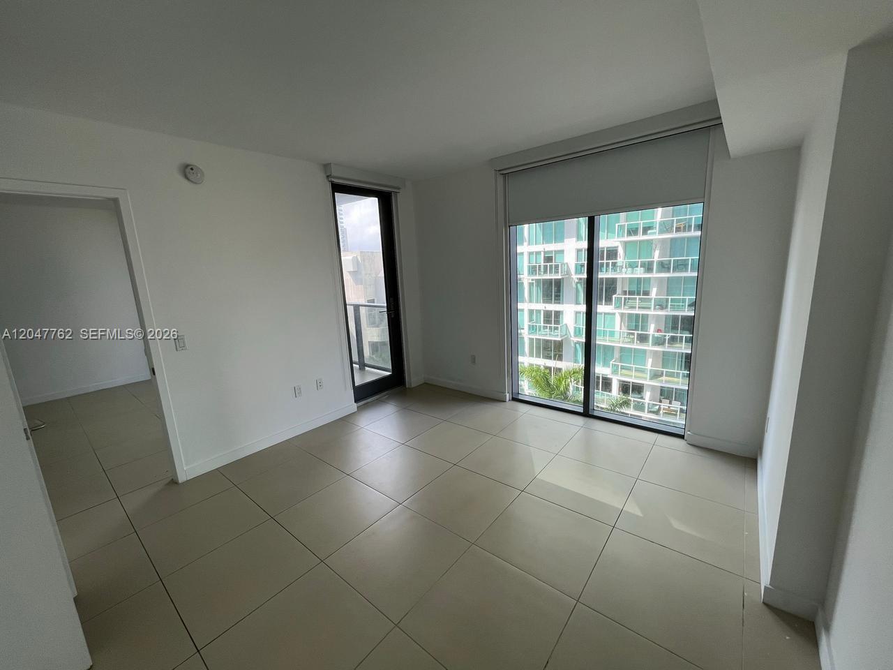 31 SE 6th St # 1004, Miami FL 33131 photo 2
