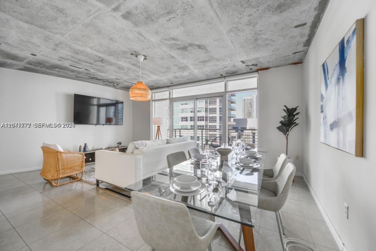 3250 NE 1st Ave # 901, Miami FL 33137 photo 2