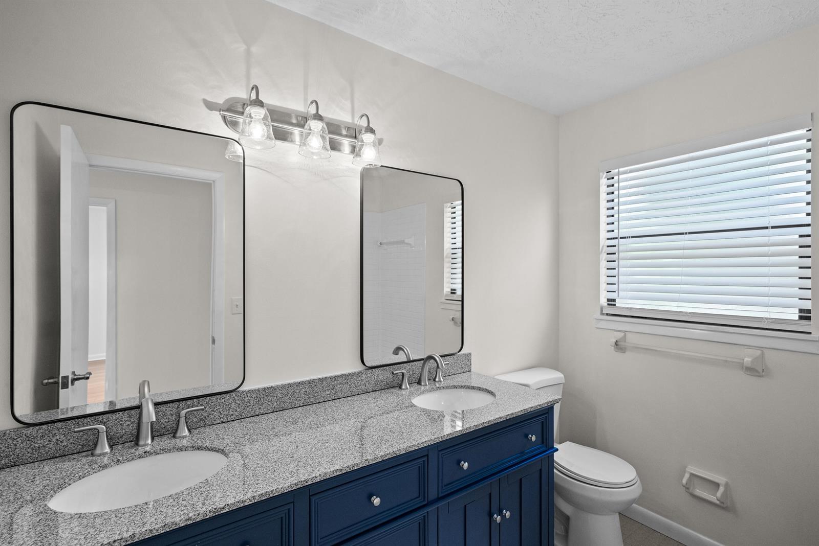 700 NW North River Drive, Stuart FL 34994 photo 5