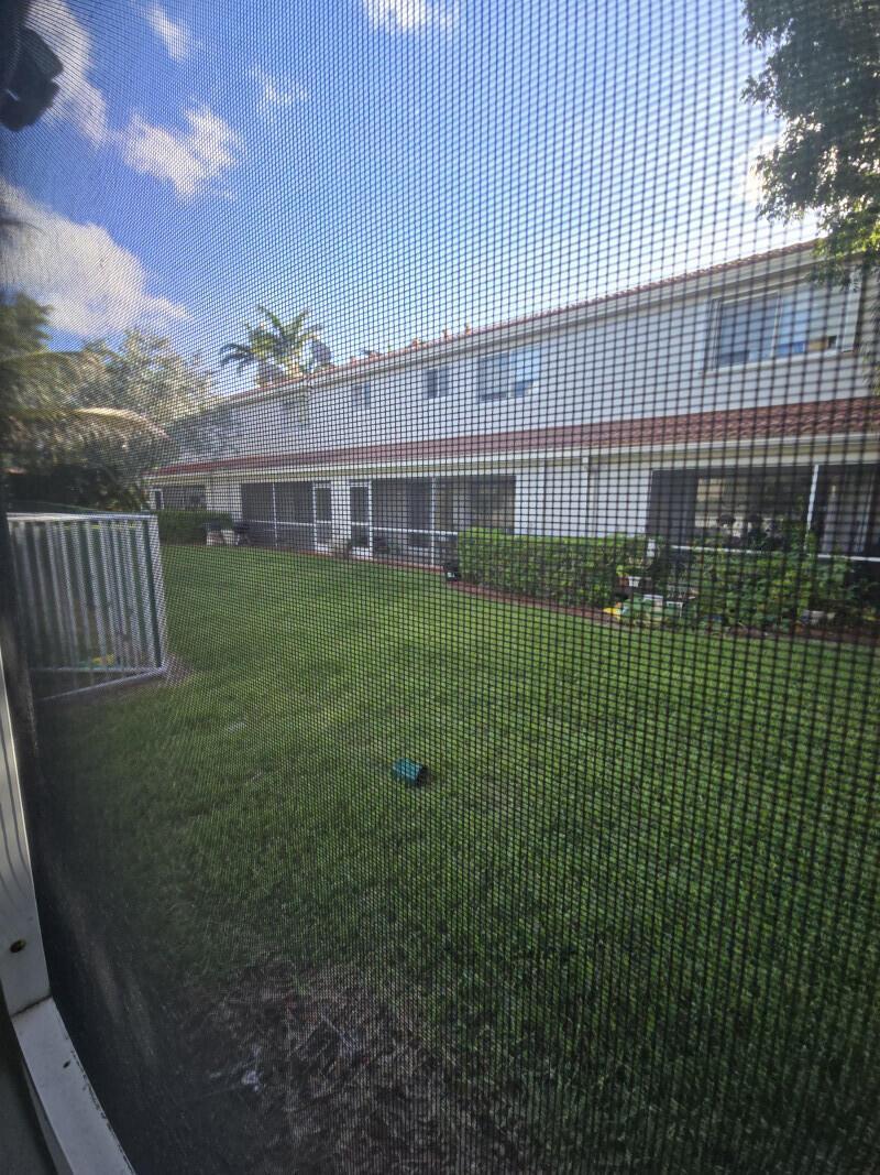 6511 Sandy Bank Terrace, Riviera Beach FL 33407 photo 4