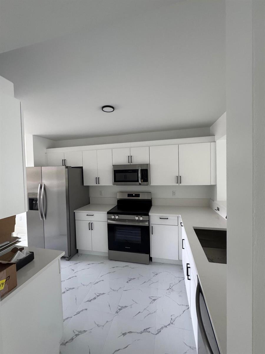 7751 Southampton Terrace # 213, Tamarac FL 33321