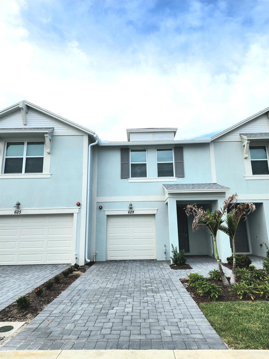 629 Salisbury Circle, Fort Pierce FL 34982