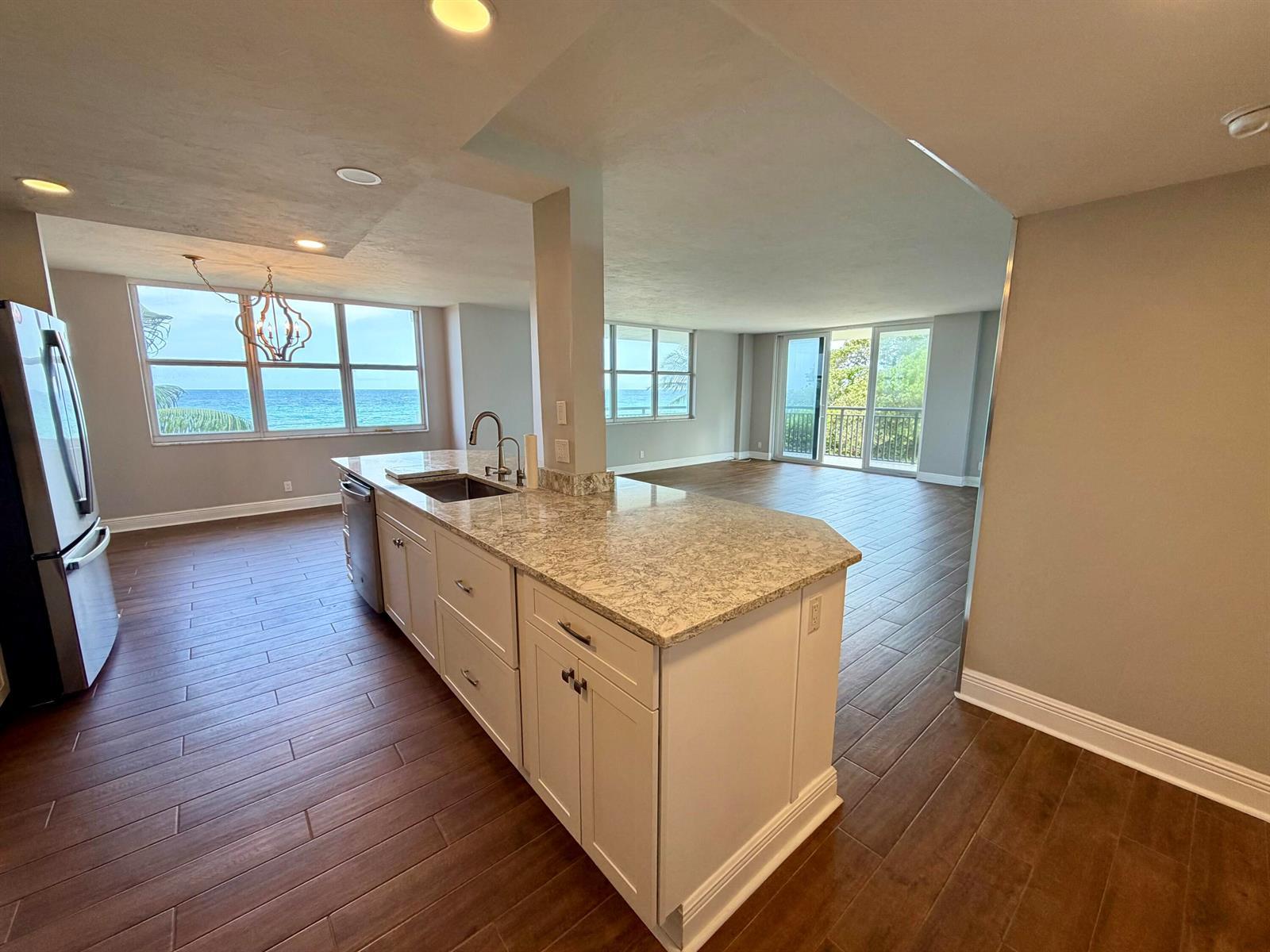1147 Hillsboro Mile # 214, Hillsboro Beach FL 33062 photo 5