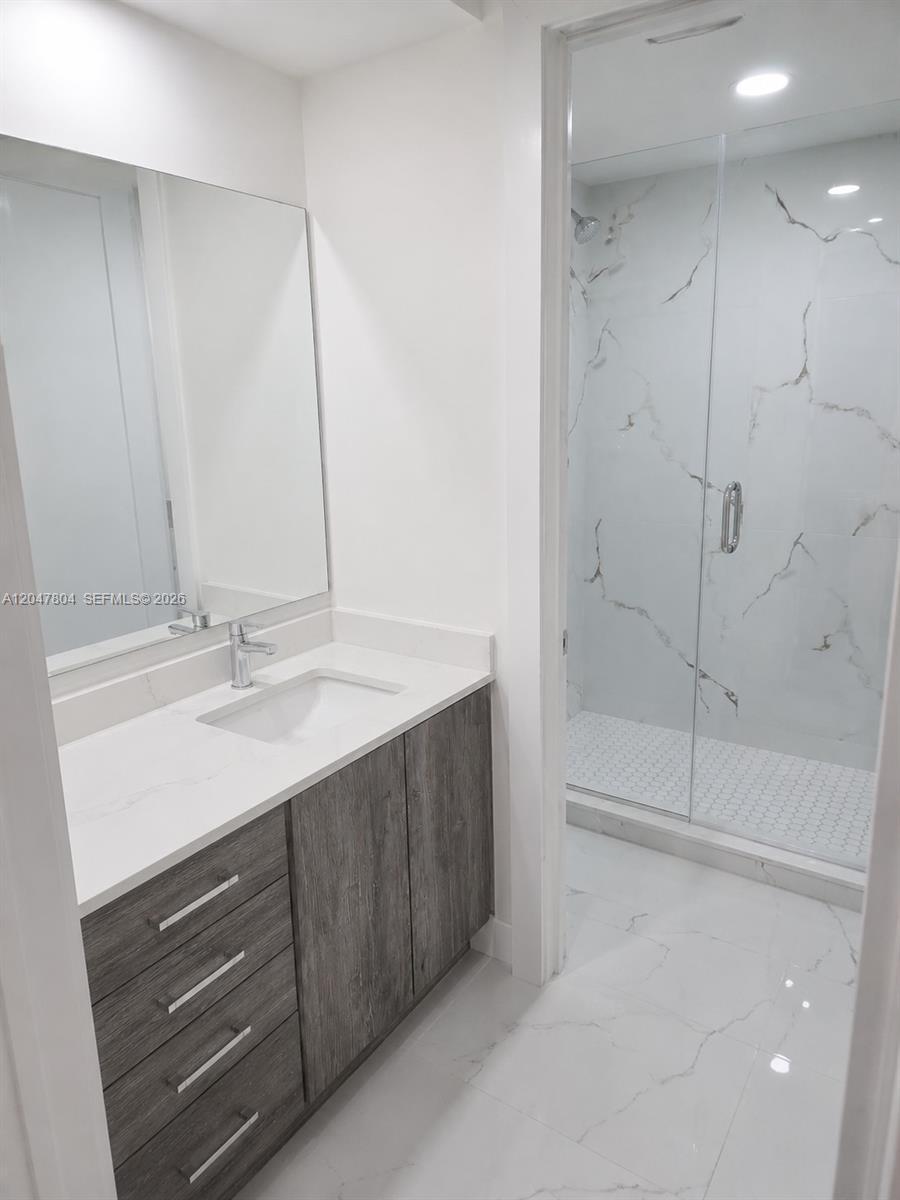 479 NE 210th Cir Ter # 28, Miami FL 33179 photo 4