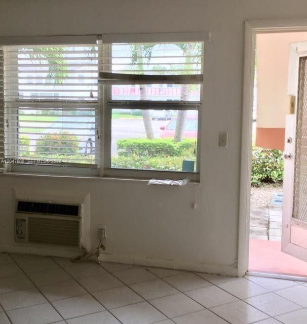 2 Coventry A # 2, West Palm Beach FL 33417 photo 4