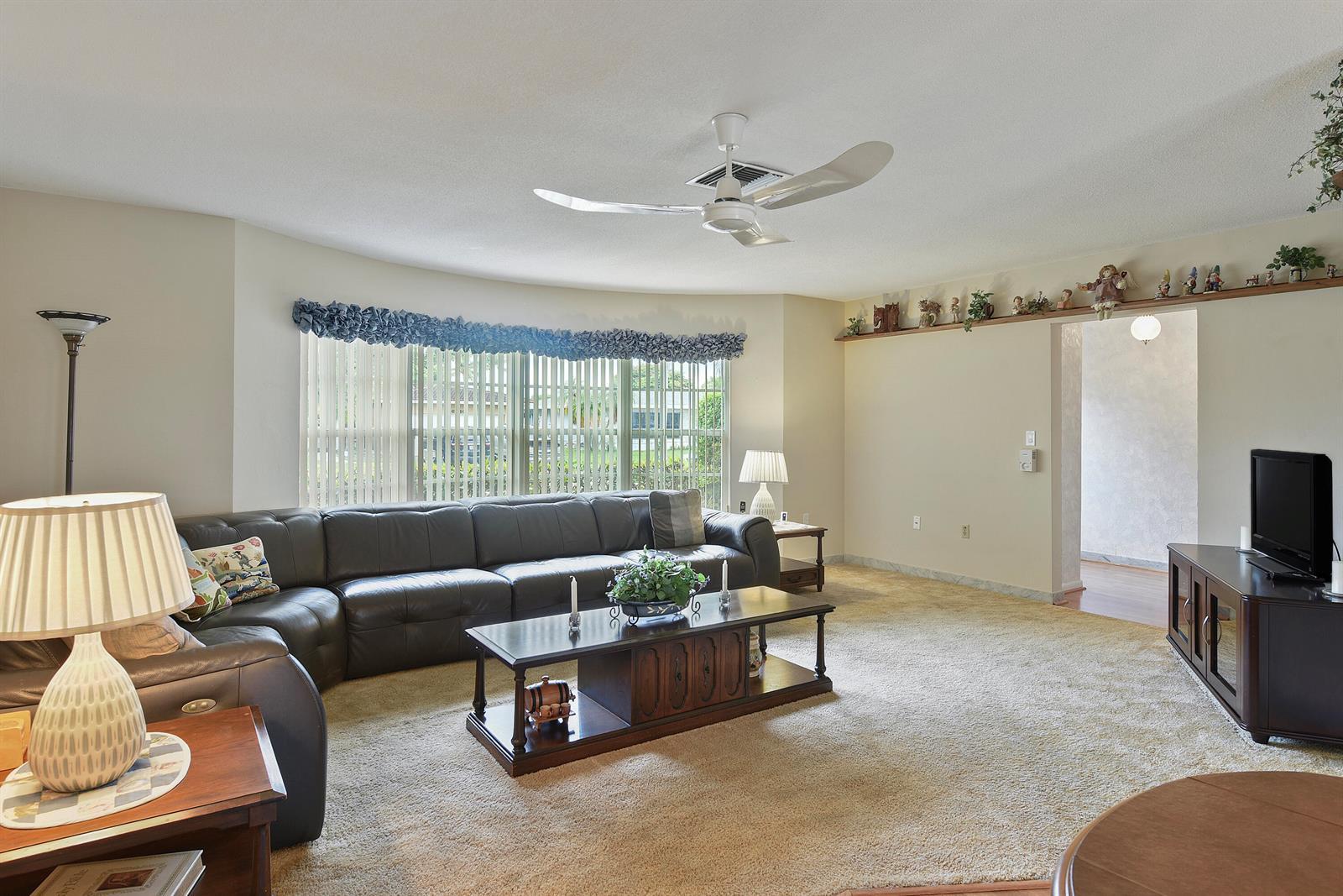 6641 NW 22nd Court, Margate FL 33063 photo 4