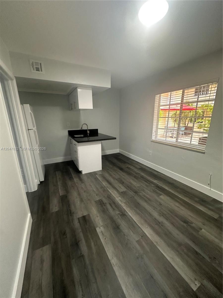 1208 Salzedo St # 7, Coral Gables FL 33134 photo 2