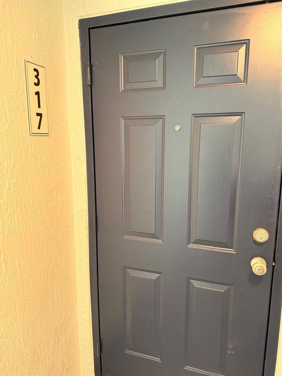 317 Villa Circle # 317, Boynton Beach FL 33435 photo 2