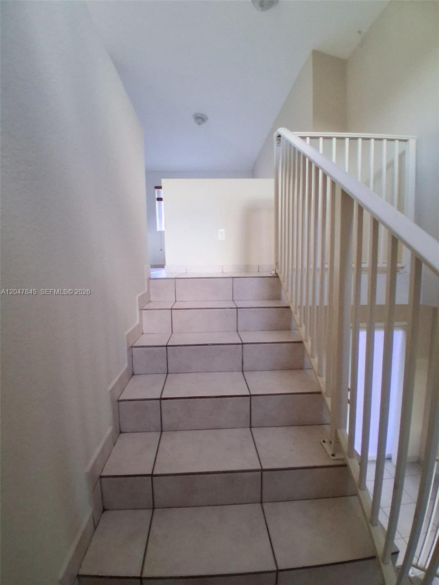 17318 NW 74th Ave # 202, Hialeah FL 33015 photo 5