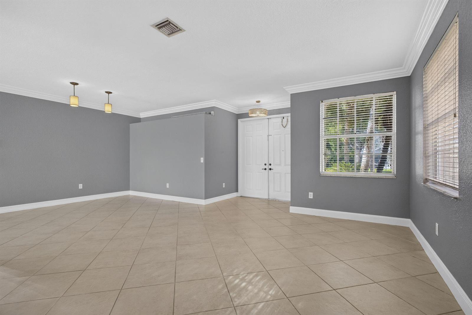 1164 Oakwater Drive, Royal Palm Beach FL 33411 photo 5