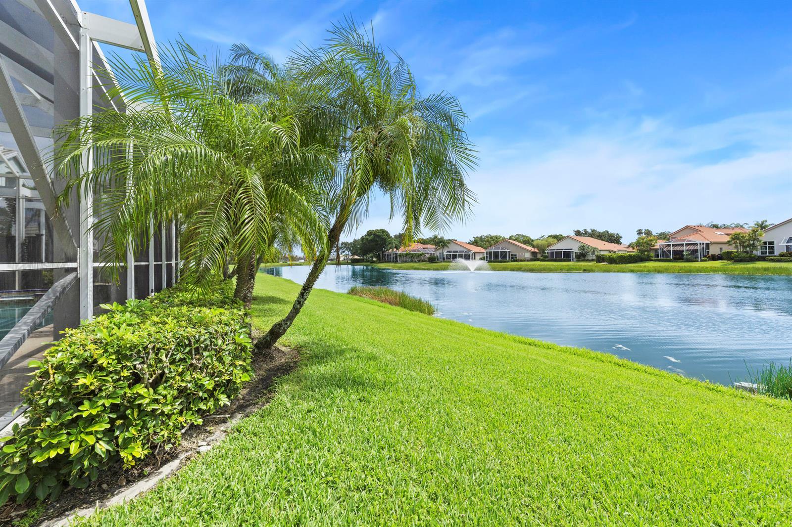 637 Masters Way, Palm Beach Gardens FL 33418 photo 3
