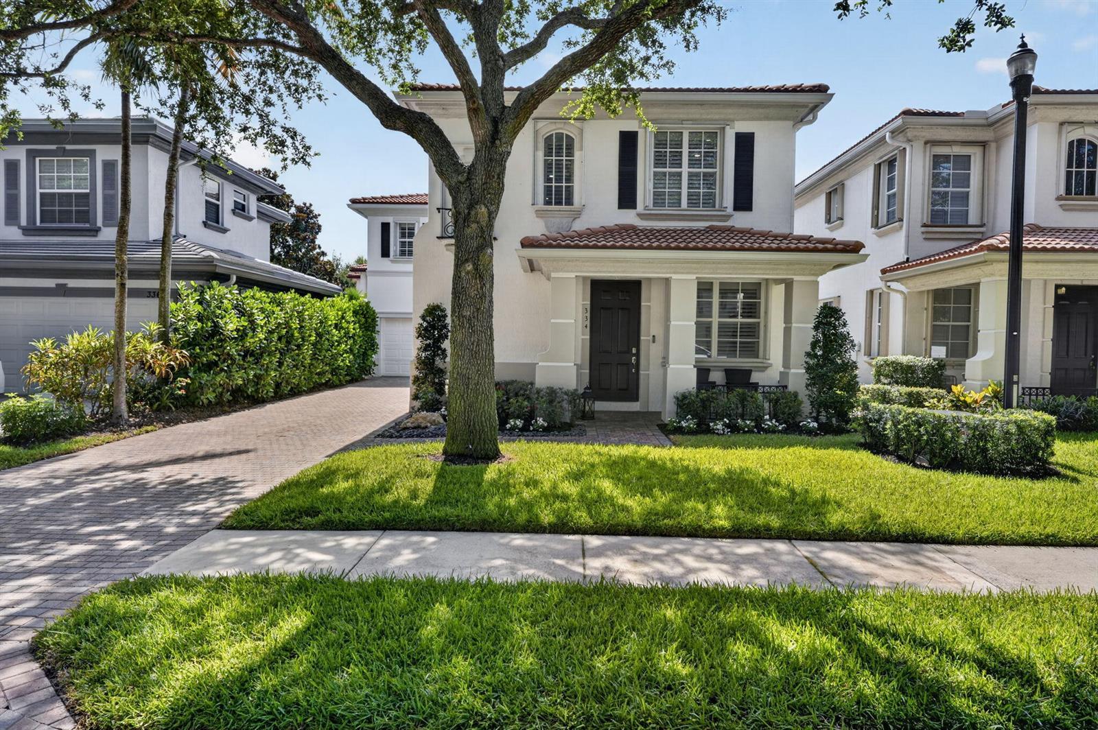 334 October Street, Palm Beach Gardens FL 33410 photo 2