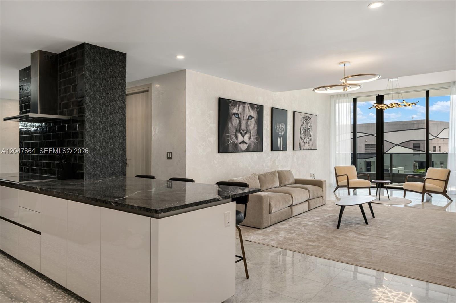 1000 Brickell Plz, Miami FL 33131 photo 3