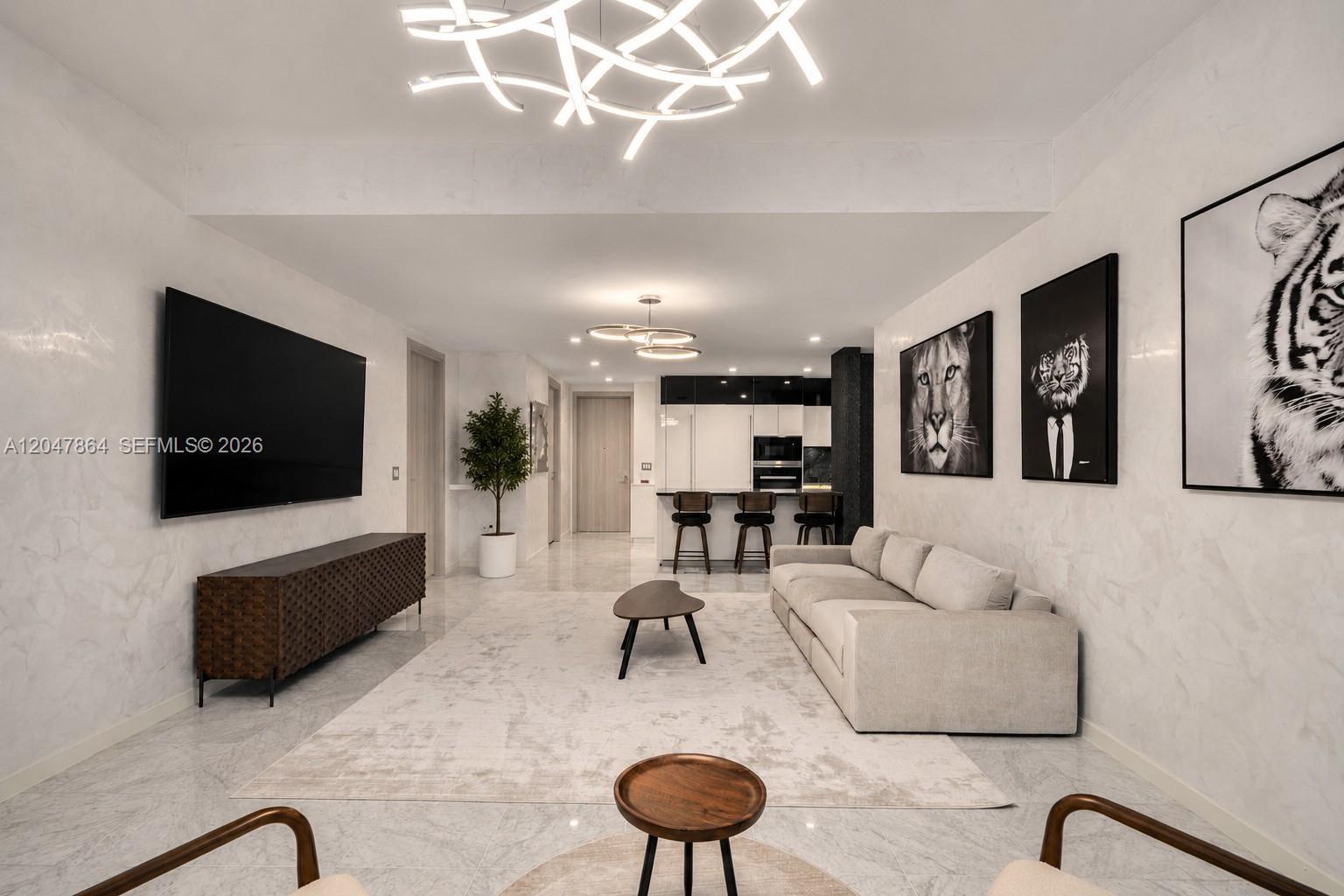 1000 Brickell Plz, Miami FL 33131 photo 5