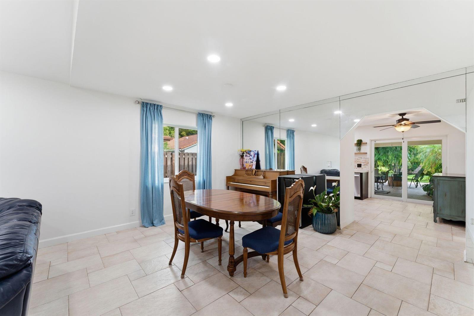 10237 NW 31st Street, Coral Springs FL 33065 photo 5