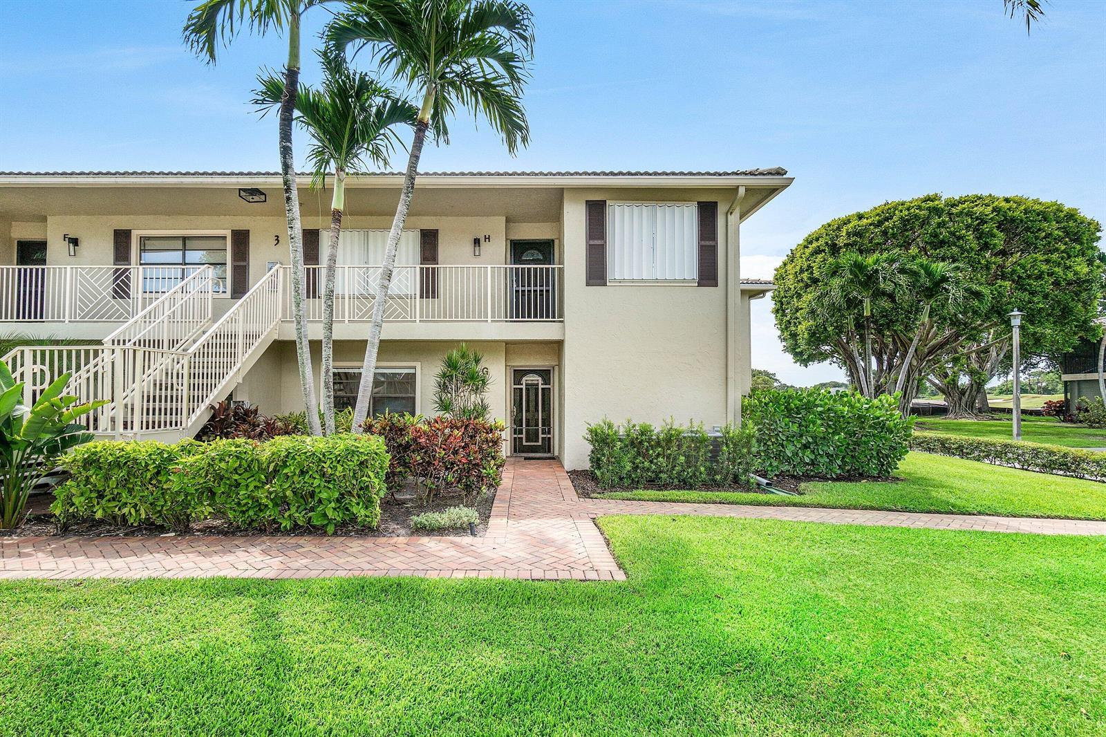 3 Stratford Drive E # G, Boynton Beach FL 33436 photo 2