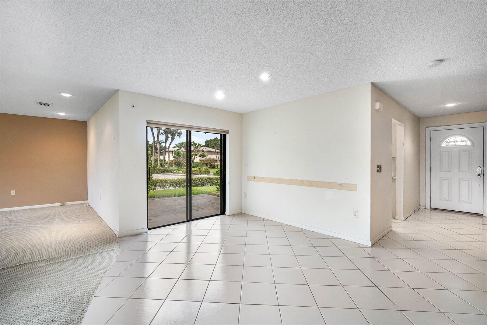 3 Stratford Drive E # G, Boynton Beach FL 33436 photo 5