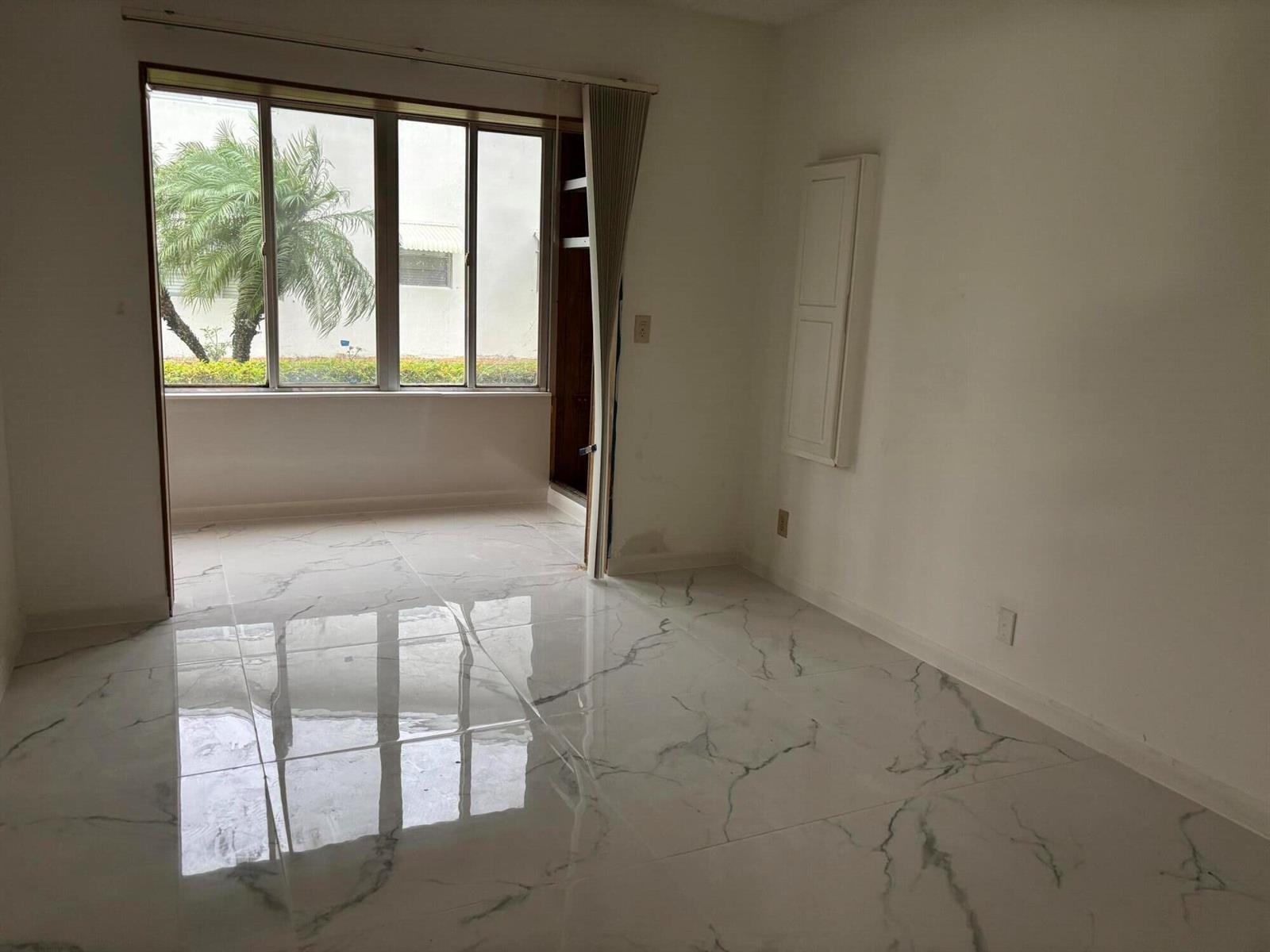 204 Salisbury I # 204, West Palm Beach FL 33417 photo 3