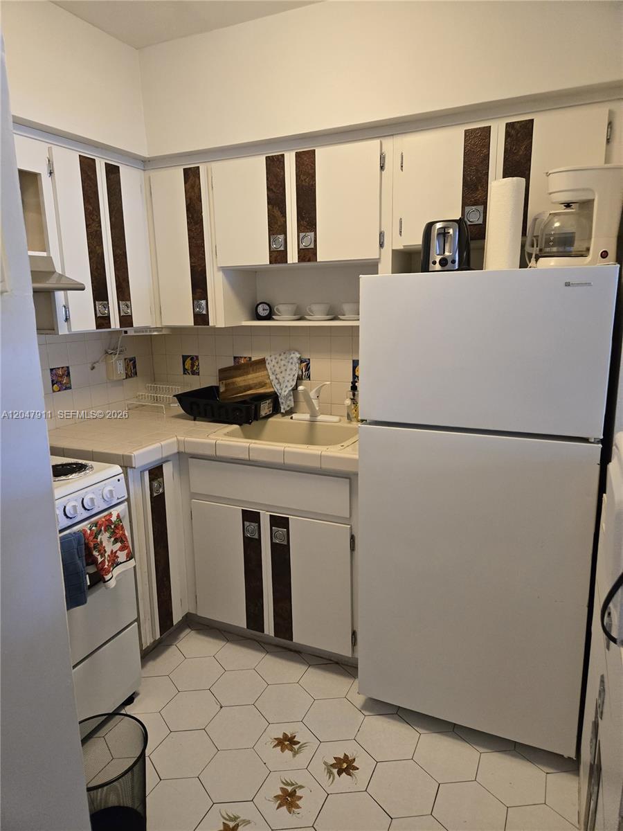 2001 S Ocean Dr # 41, Hallandale Beach FL 33009 photo 2