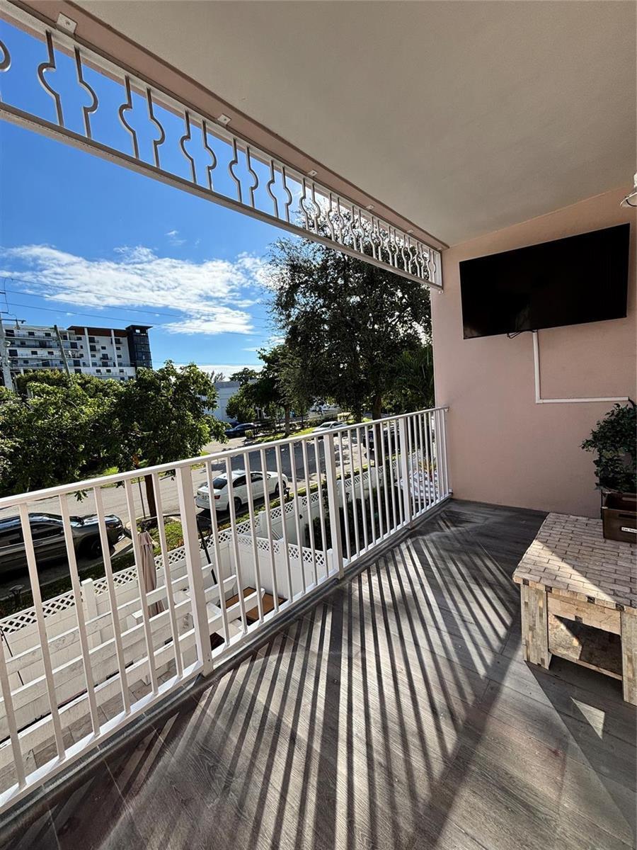 451 NE 1st Street, Pompano Beach FL 33060