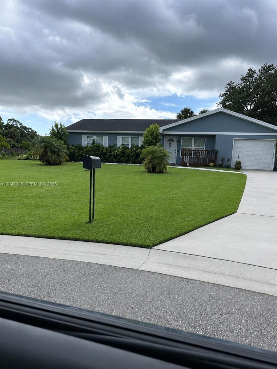 2096 SE Ancora Ct, Port St. Lucie FL 34952
