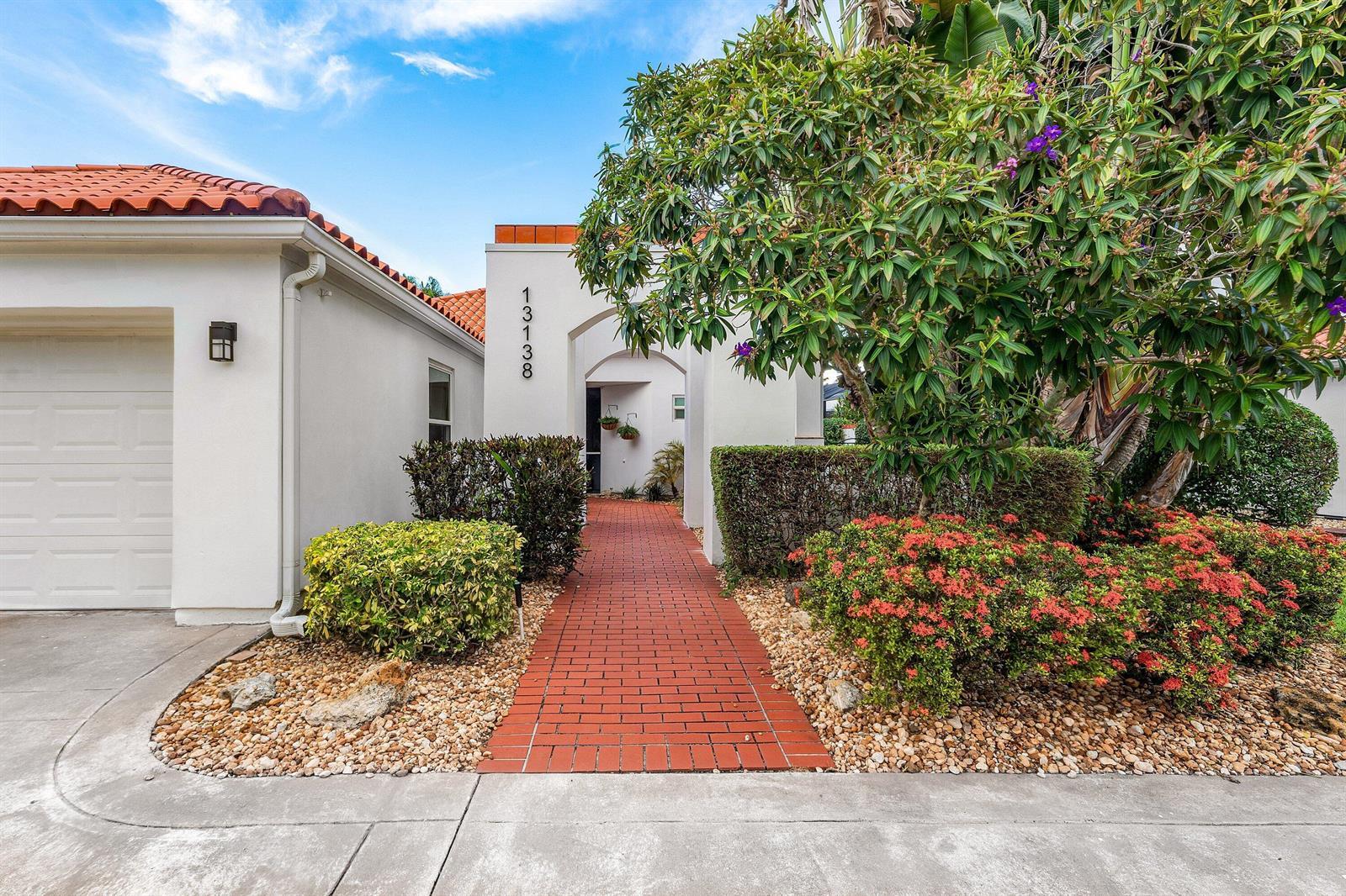 13138 Touchstone Place, Palm Beach Gardens FL 33418 photo 3
