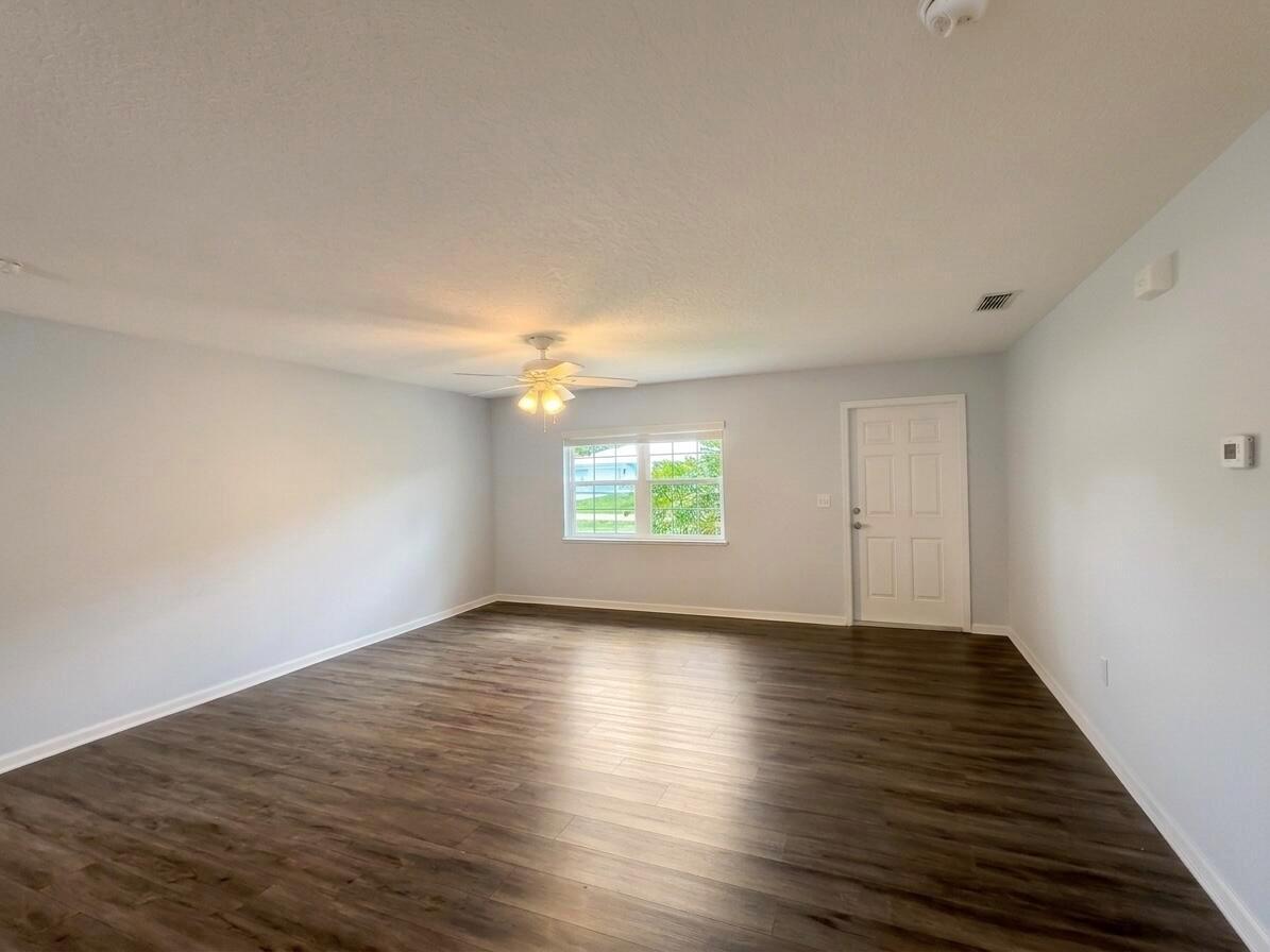 1133 37th Avenue SW, Vero Beach FL 32968 photo 5