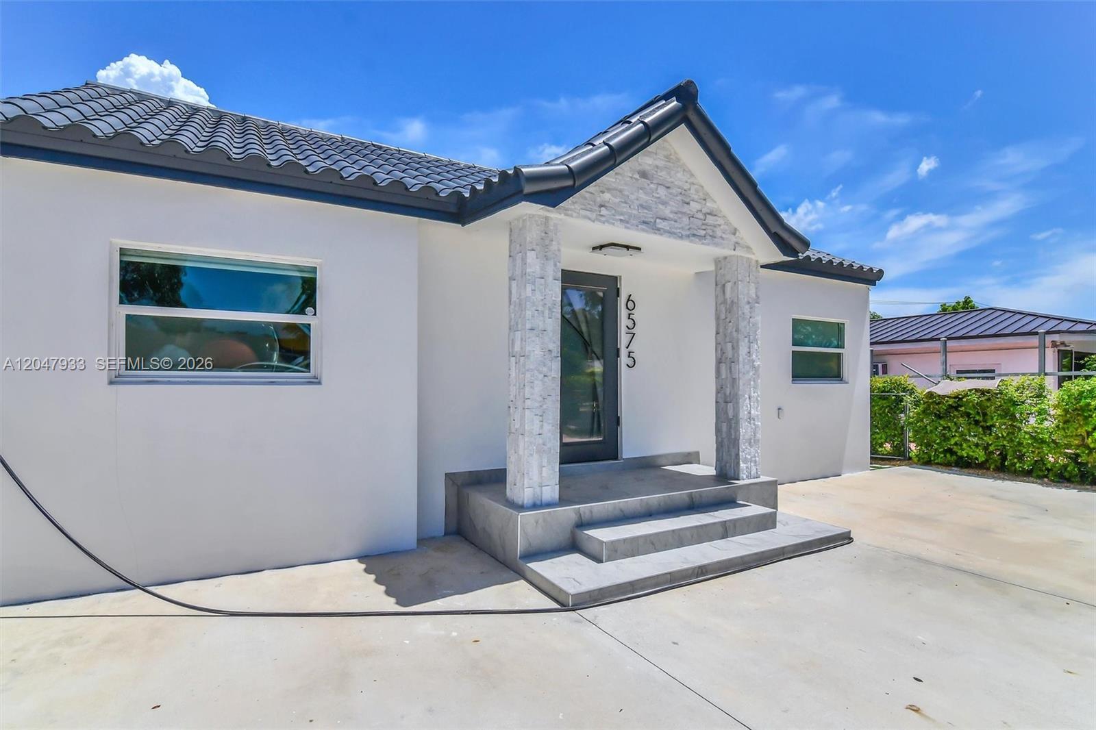 6575 SW 39th Ter, Miami FL 33155 photo 5