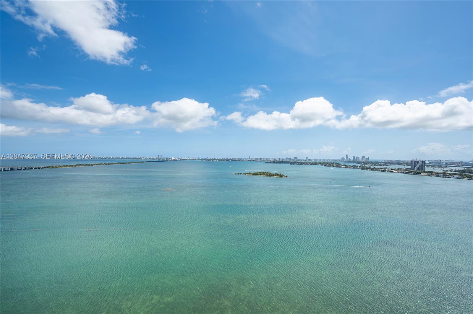 700 NE 24th St # 2502, Miami FL 33137 photo 2