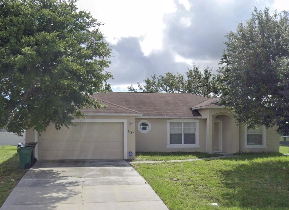 2187 SW Cameo Boulevard, Port St. Lucie FL 34953