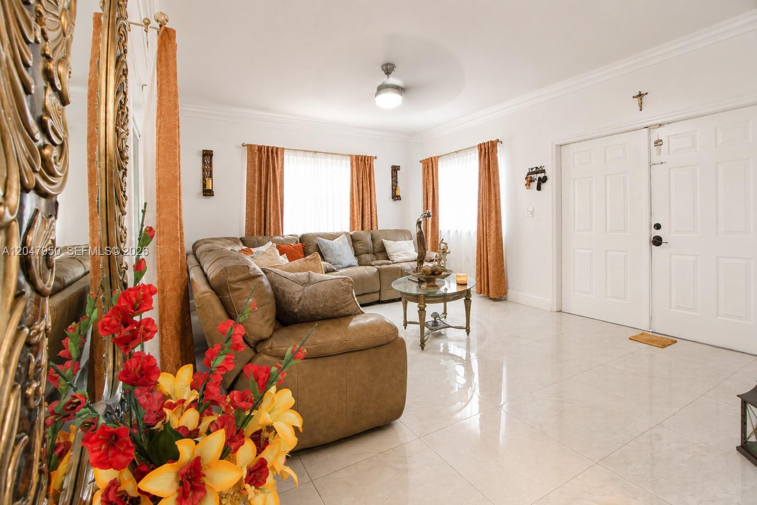 1351 NE 41st Pl, Homestead FL 33033 photo 4