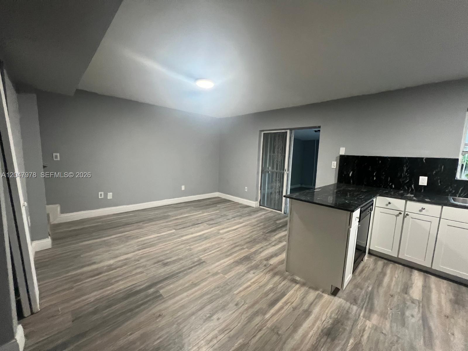 451 NE 136th St # 101, North Miami FL 33161 photo 4