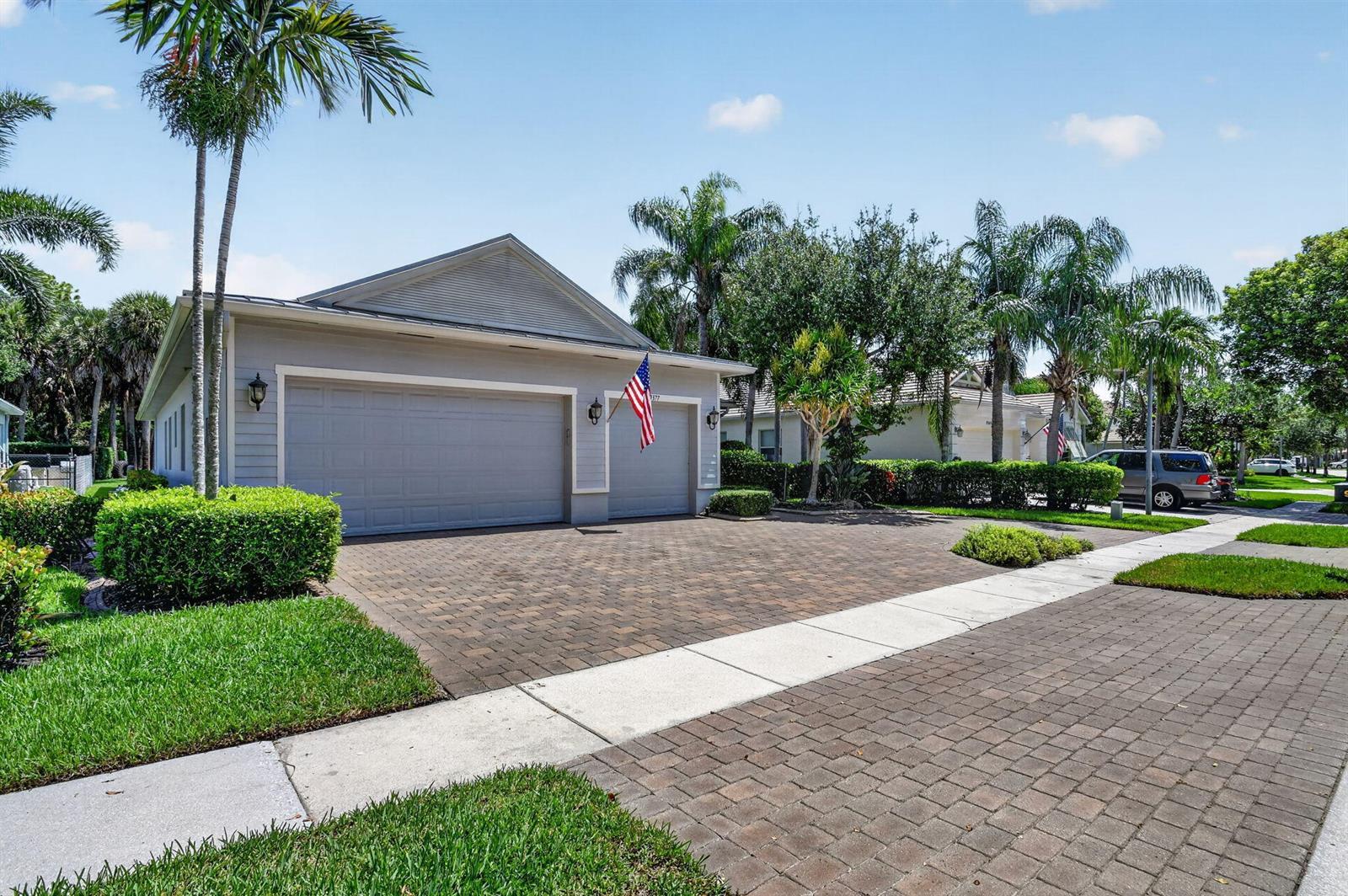 9377 Madewood Court, Royal Palm Beach FL 33411 photo 2