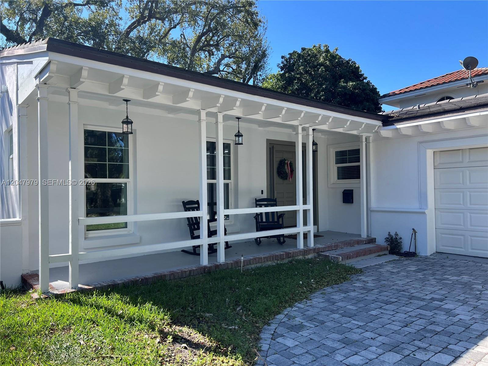 1452 Urbino Ave, Coral Gables FL 33146 photo 2