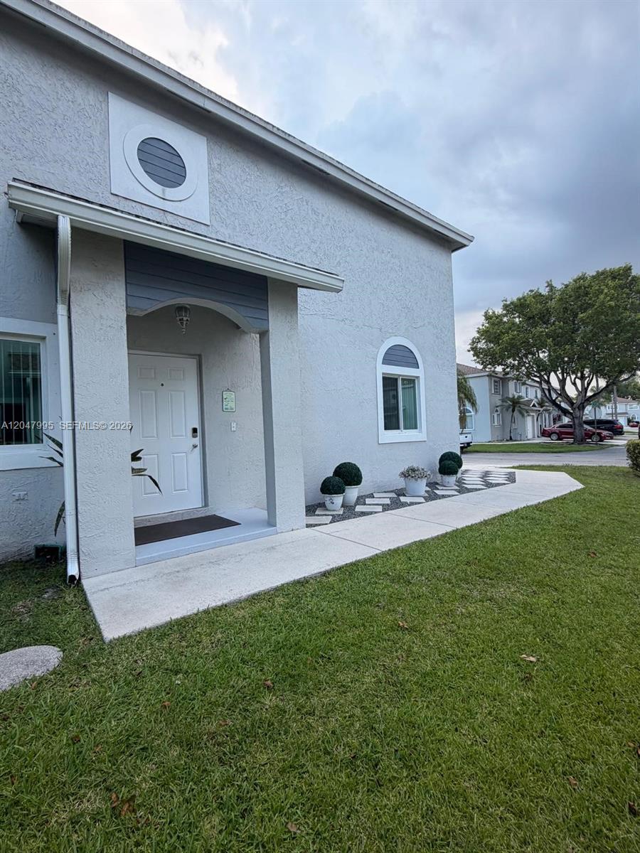 1428 SW 47th Ave, Deerfield Beach FL 33442 photo 4