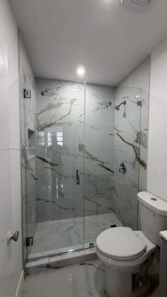900 W 50th Pl, Hialeah FL 33012 photo 4