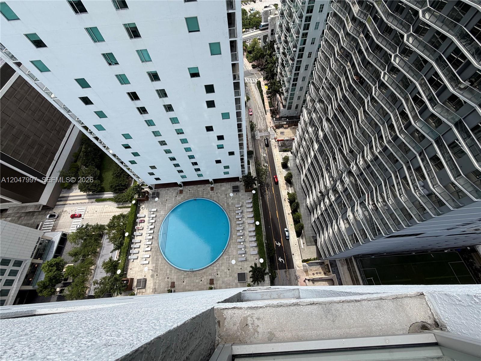 500 Brickell Ave # 2907, Miami FL 33131 photo 3