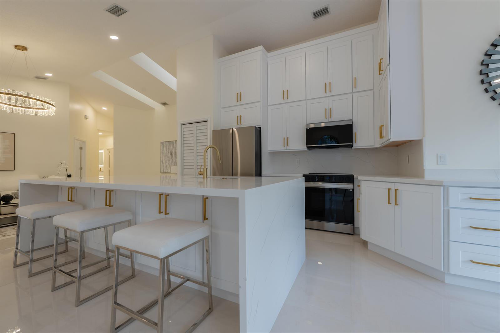 17277 Hampton Boulevard, Boca Raton FL 33496 photo 2