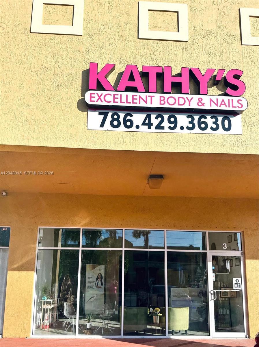 18710 SW 107 ave, Miami FL 33157