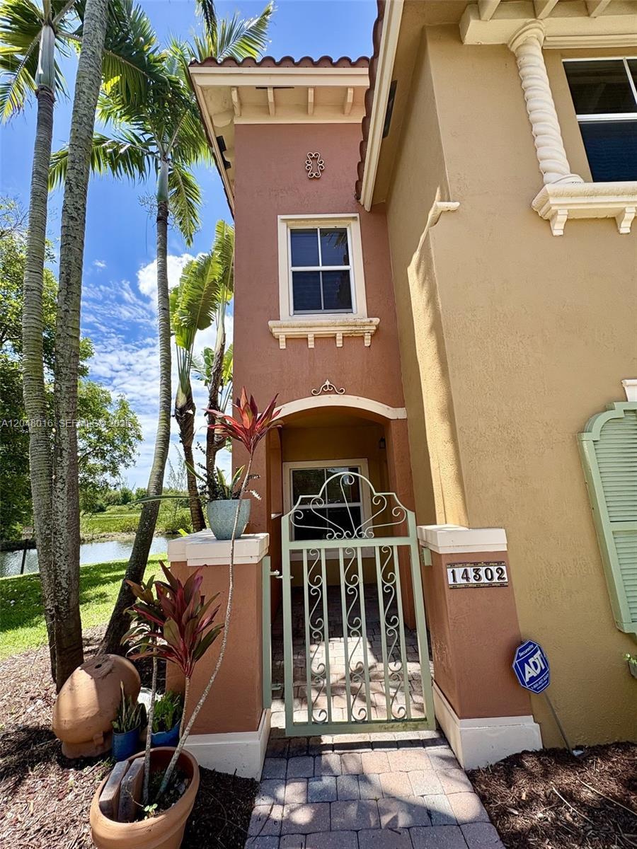 14302 SW 11th St # 1101, Pembroke Pines FL 33027 photo 2