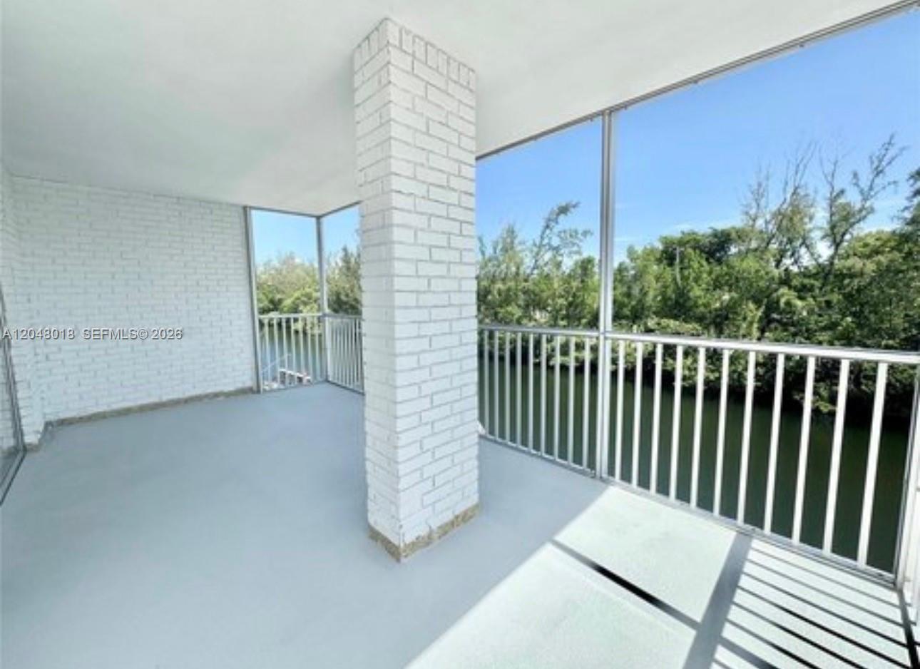 3660 NE 166th St # 315, North Miami Beach FL 33160