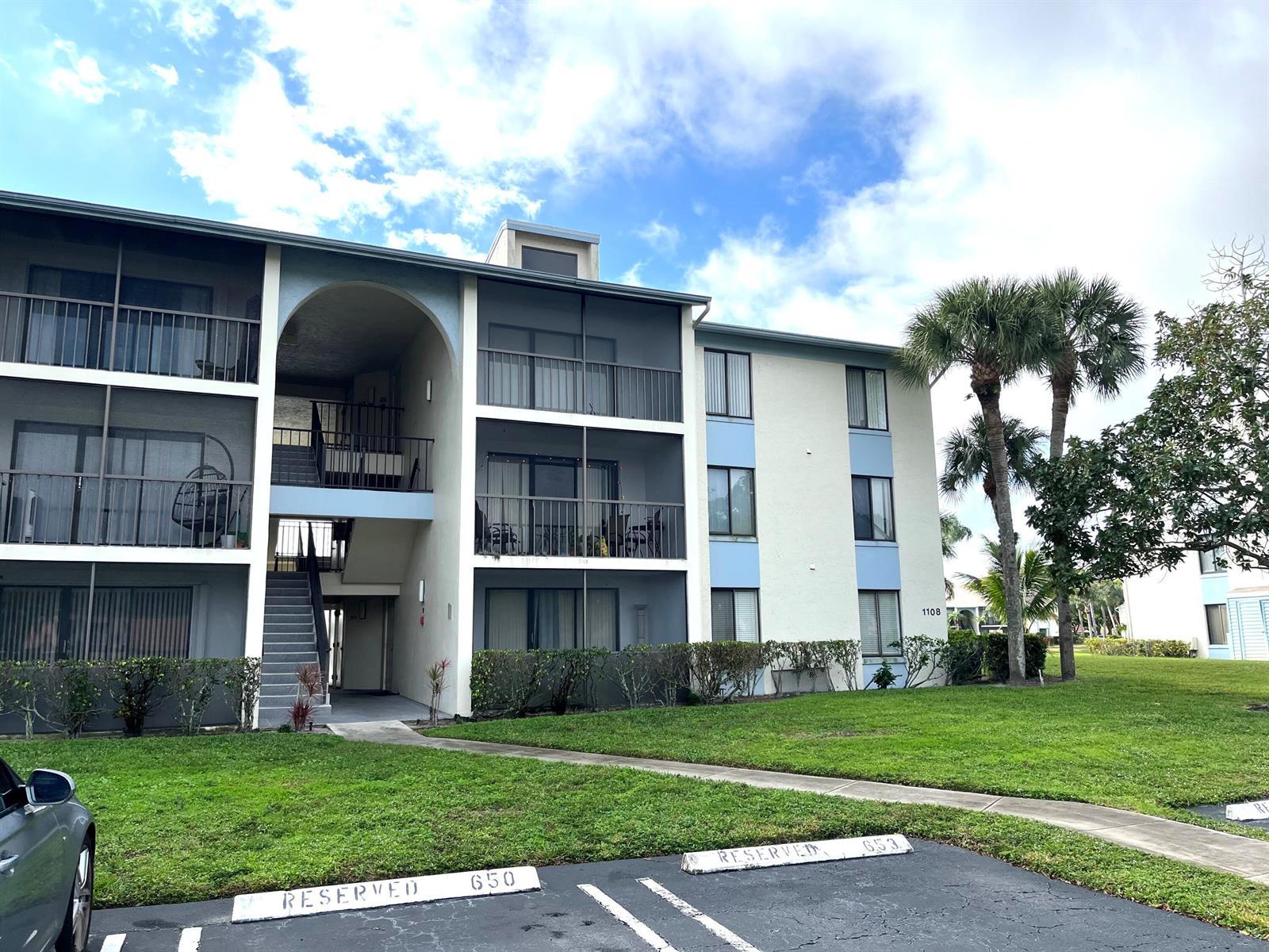 1108 Green Pine Boulevard # F3, West Palm Beach FL 33409 photo 2